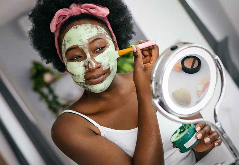 The Rise of Natural Skincare: Why Aquifolium Ultra Cleanser is Gaining Popularity